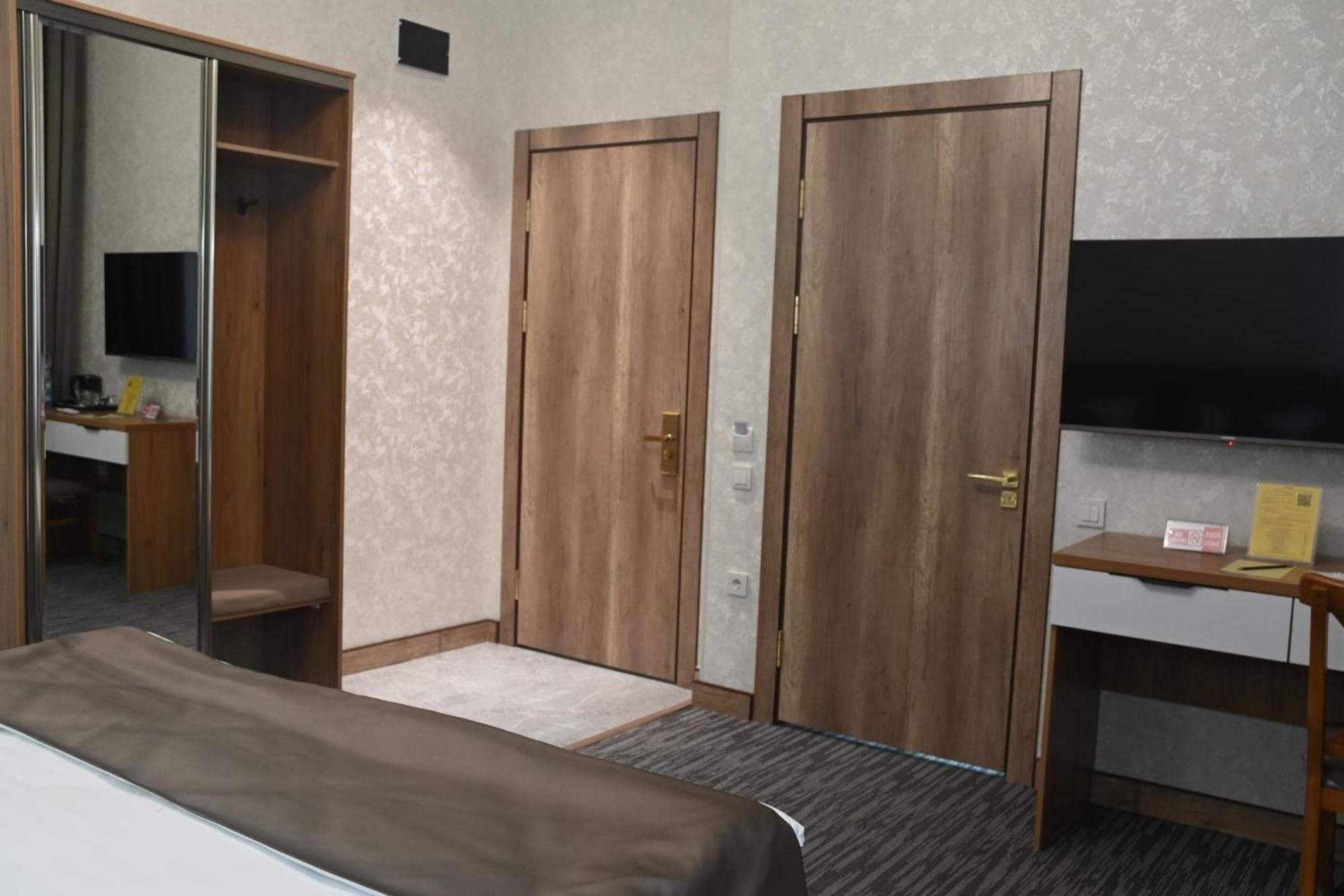 My Status Hotel Ташкент Экстерьер фото